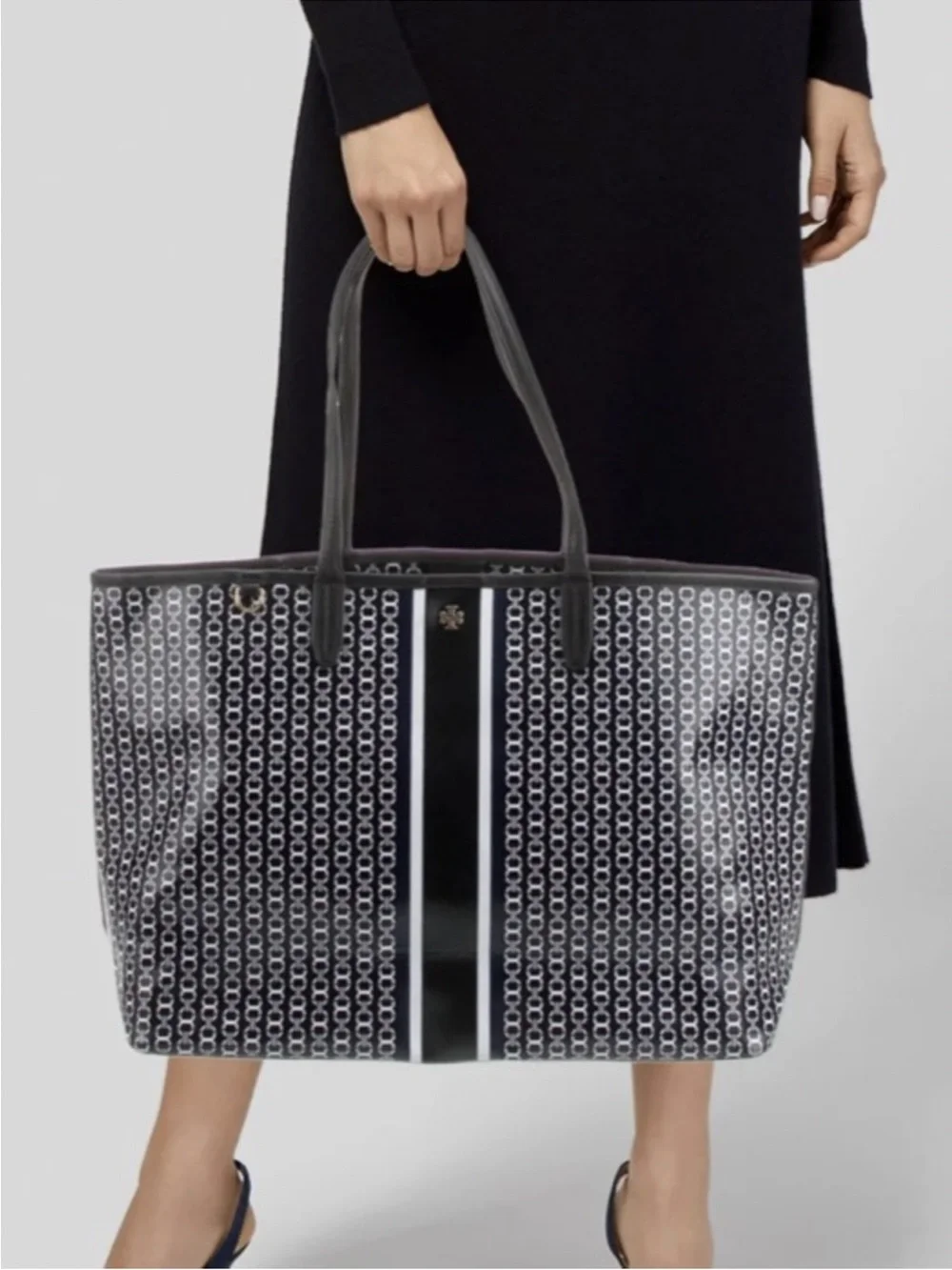 EUC Tory Burch Gemini link tote